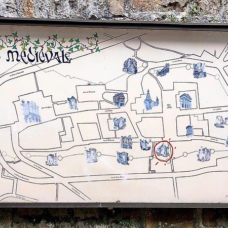 La Maison Sur Les Remparts Domfront  Exteriér fotografie