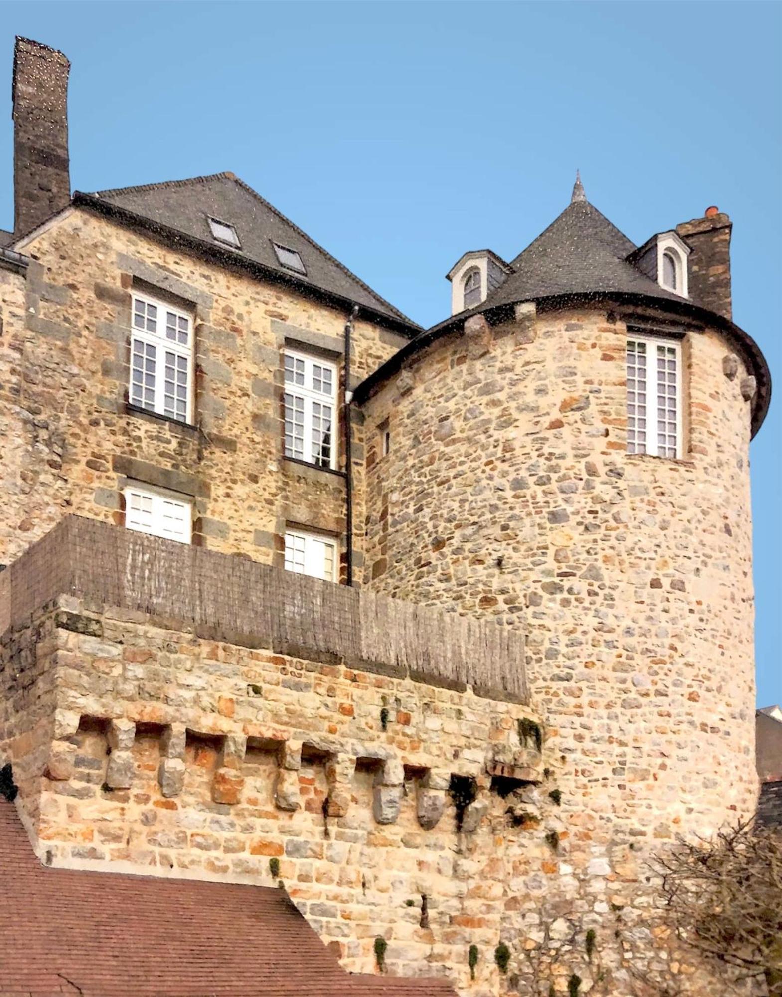 La Maison Sur Les Remparts Domfront  Exteriér fotografie
